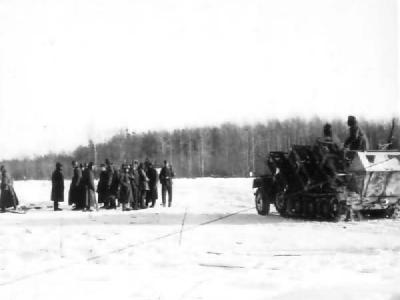 Sdkfz 251 Stuka Zu Fuss