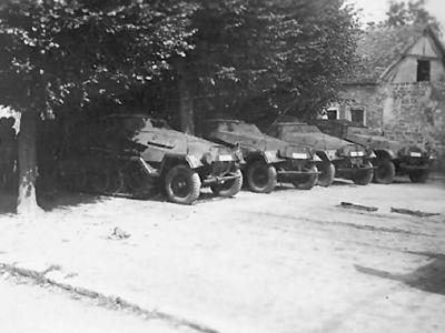 Sdkfz 251 armoured personnel carriers