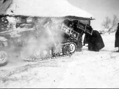 Stuka zu Fuss SdKfz 251 Wurfrahmen 40 winter