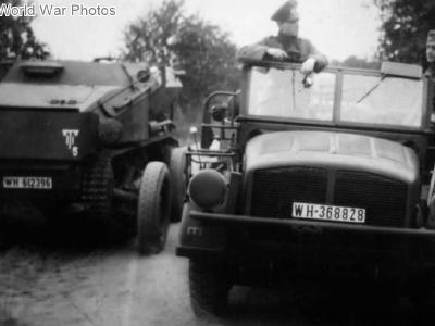 Sdkfz 254 WH-612396 of the 20. Panzer-Division