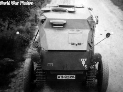 SdKfz 254 WH-612396 of the 20. Panzer-Division 2
