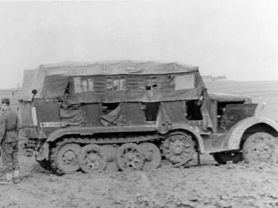 Sdkfz 6 halftrack 8