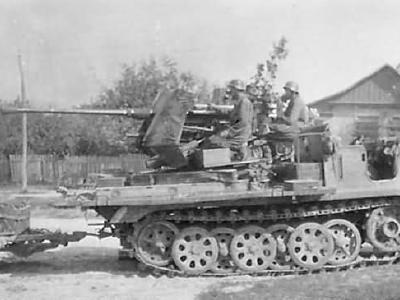 Self propelled anti aircraft gun SdKfz 6/2 with trailer – Selbstfahrlafette (Sd. Kfz. 6/2) auf Fahrgestell des m. Zgkw 5t mit 3,7cm Flak 36