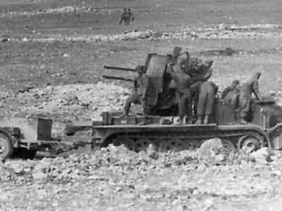SdKfz 7/1 with Flak 38 and Sd. Ah. 56
