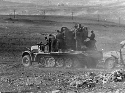 SdKfz 7/1 with Flak 38 in combat