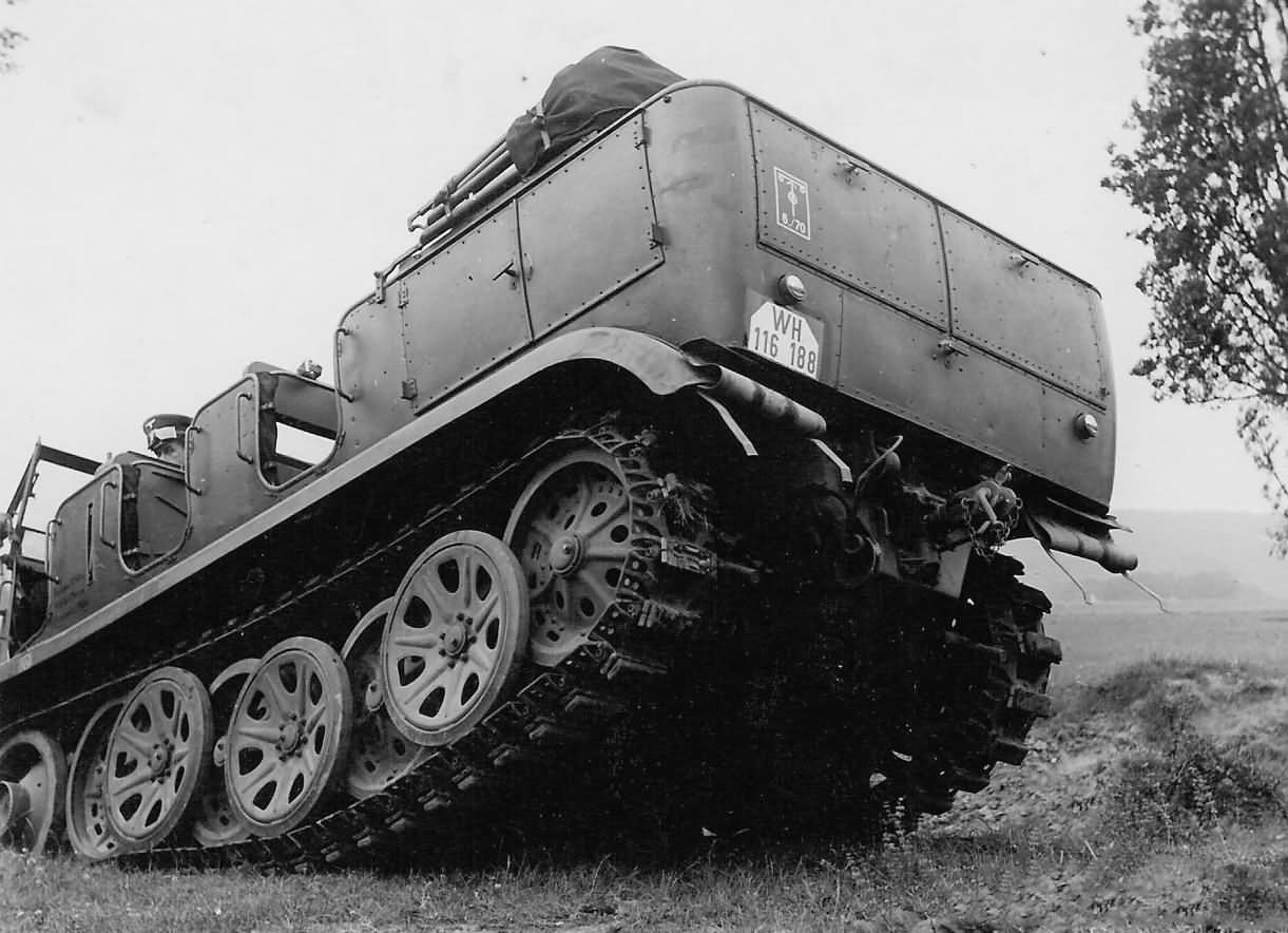 SdKfz 7 rear | World War Photos