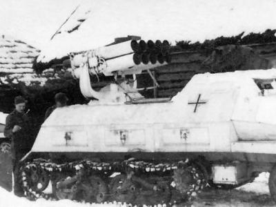 Panzerwerfer 42 with winter camo
