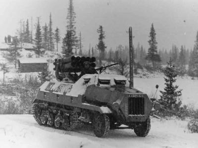 15 cm Panzerwerfer 42 auf Selbstfahrlafette Sd.Kfz.4/1 winter
