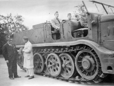 German 18 ton heavy half track FAMO