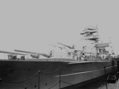 Bismarck battleship main battery 2