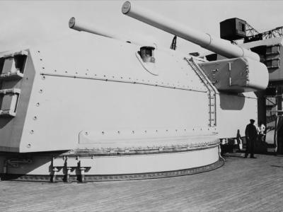 Bismarck main battery 2