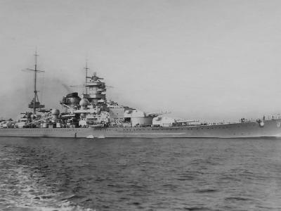 Battleship Scharnhorst broadside