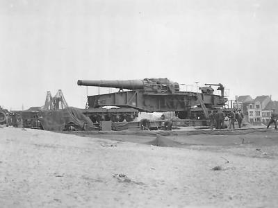 28 cm schwere Bruno railway gun France