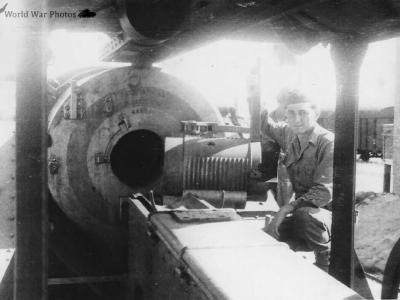 32 cm K 651f rail gun 1944 ITALY