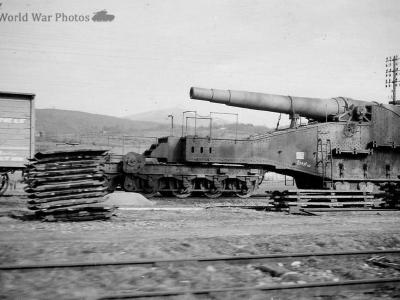32 cm K 651f rail gun