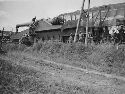 Captured french railway gun