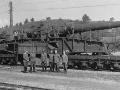 Eisenbahngeschutz 28 cm Schwere Bruno railway gun France