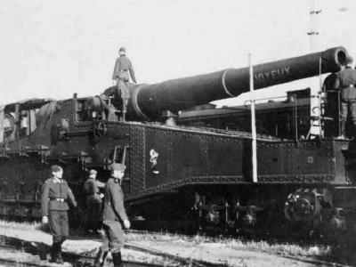French Railroad Gun 320 mm Mle 1917 named Joyeux