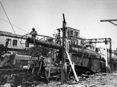 Captured 28 cm K5 „Leopold” of the 712. Eisenbahn-Artillerie-Batterie