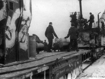 K5 rail gun near leningrad