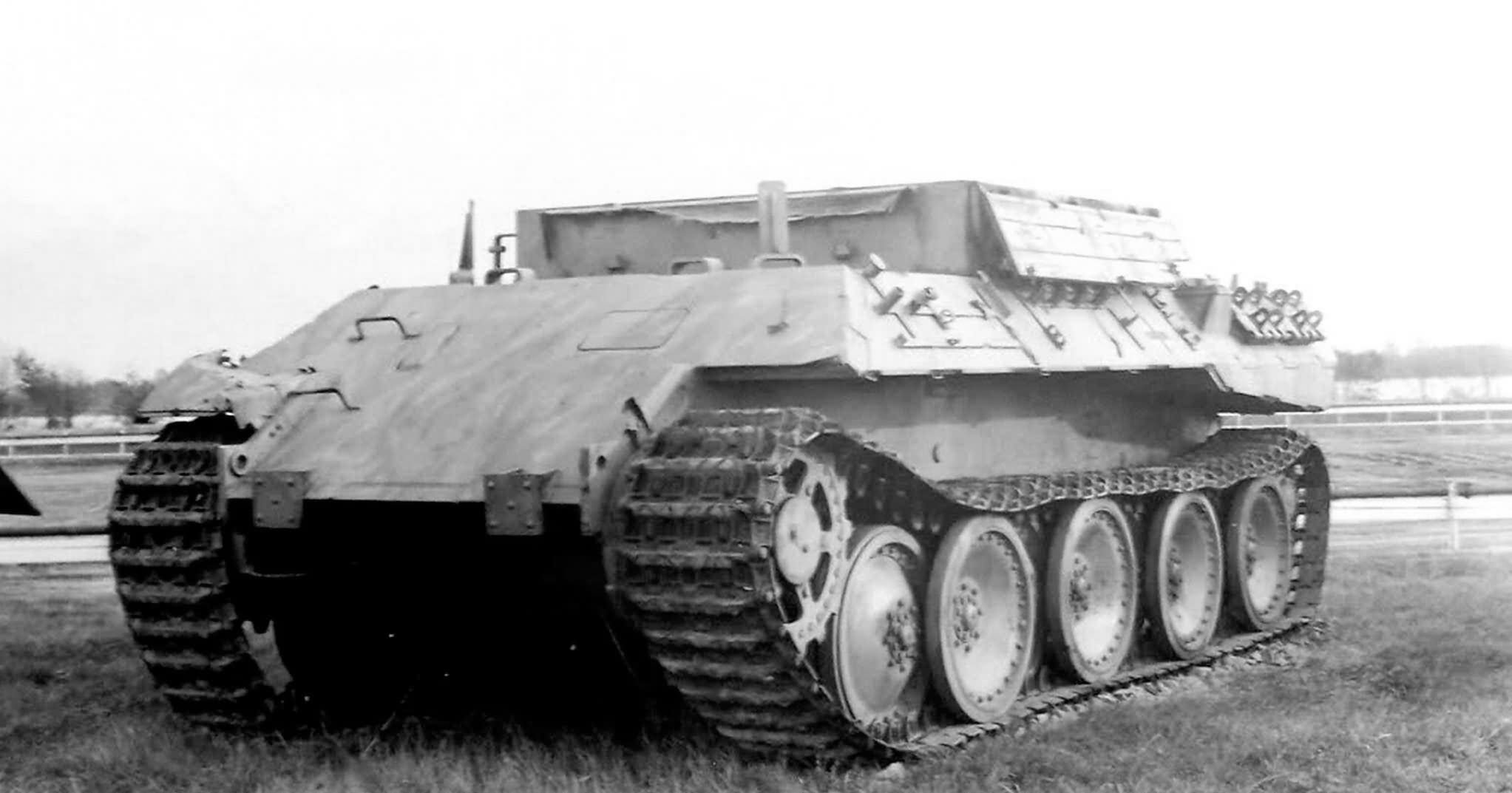 Captured Bergepanther Ausf A | World War Photos