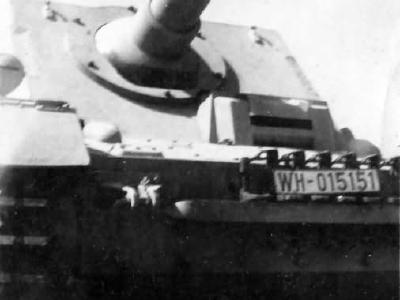 Sturmpanzer IV Sd.Kfz. 166 Brummbar prototype