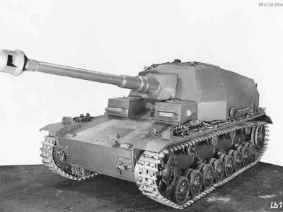 Pz Sfl IVa factory photo