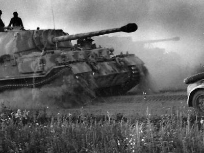 Ferdinand 232 from schweres Panzerjäger-Regiment 656 – Eastern Front