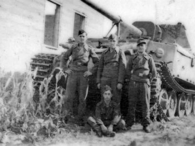 Ferdinand August 1943