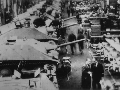 Hetzers production line in BMM, June 1944