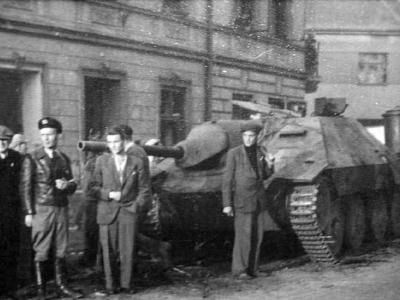 Jagdpanzer 38(t) Hetzer – 1945