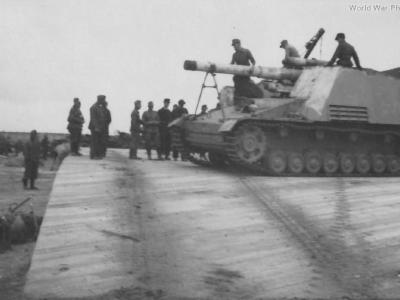 Hummel 1944 2