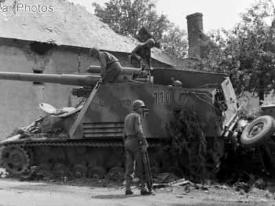Hummel „110” named Clausewitz Normandy, Summer 1944