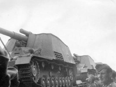 Hummel german self propelled artillery
