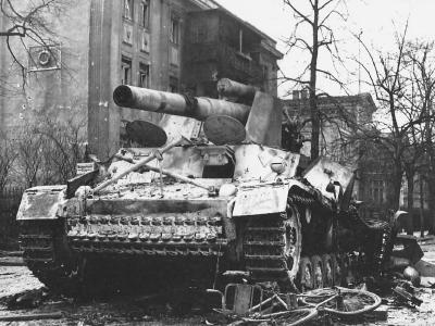 destroyed Hummel gun in Berlin 1945