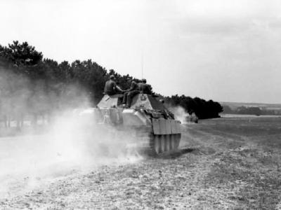 Jagdpanther during field exercises in occupied France