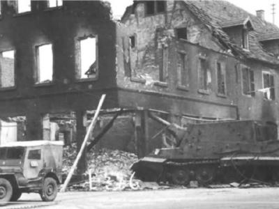 Jagdtiger of the Schwere Panzerjager Abteilung 653, tactical number 131 in Schwetzingen 1945