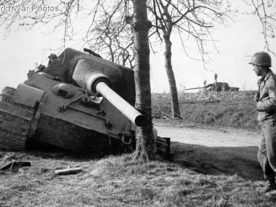 Jagdtiger „314” Fgst.Nr. 305012 from schwere Panzerjäger-Abteilung 653