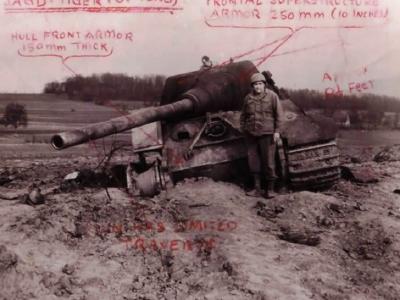 German tank destroyer Jagdtiger. Jagdtiger of the Schwere Panzerjäger-Abteilung 653. Tactical number 332