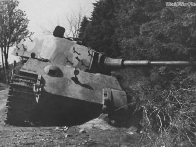 Abandoned Konigstiger
