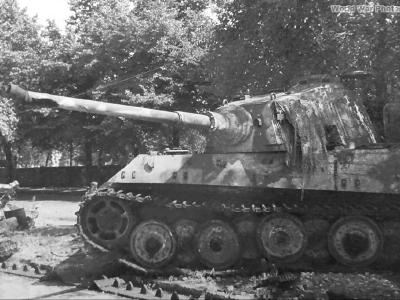 Tiger 2 Berlin 1945