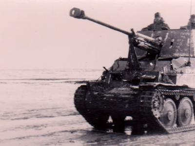 Marder III 27