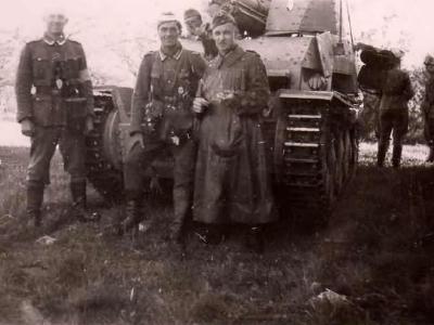 Marder III tank destroyer photo