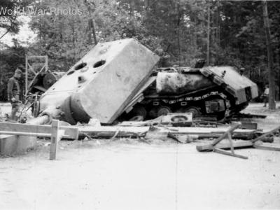 Second Maus blown up at Kummersdorf 1945 2