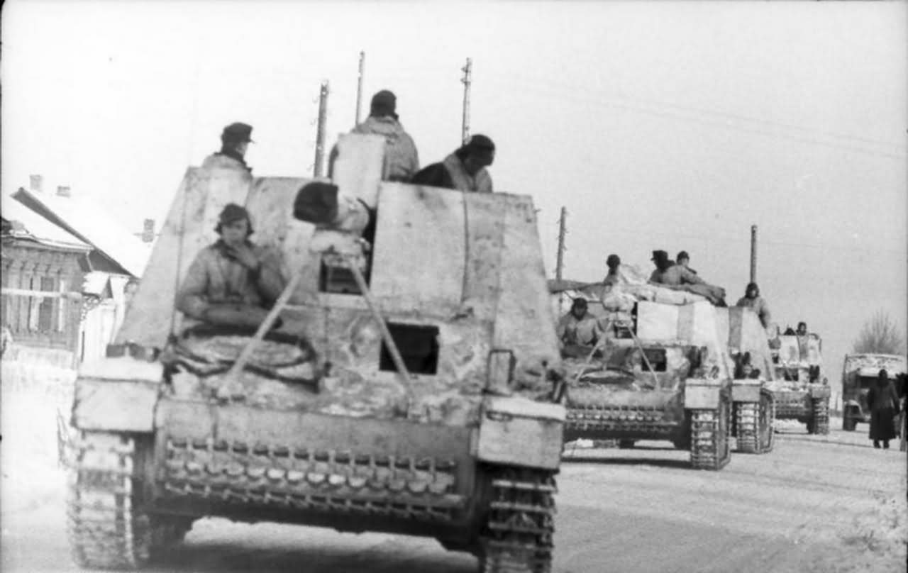 Hornisse Nashorn tank destroyers of 519th Schwere Panzerjager Abteilung eastern front Witebsk 1944