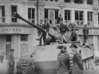 Panther tank Berlin 1945