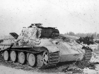 knocked out Panther tank