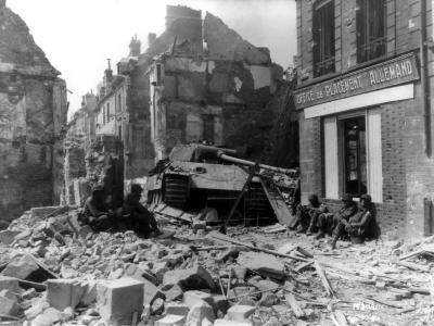Panther Ausf A tank of the 9th Panzer Division (Wehrmacht), Argentan France August 1944