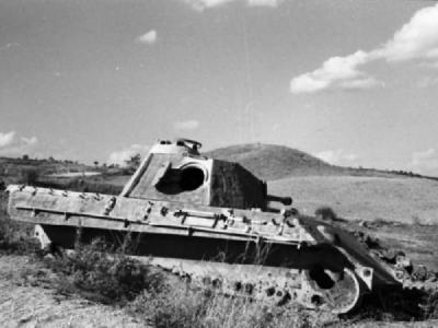 Panther tank destroyed