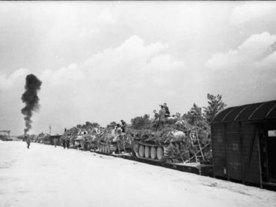 Panthers Panzertransport France 1944 3